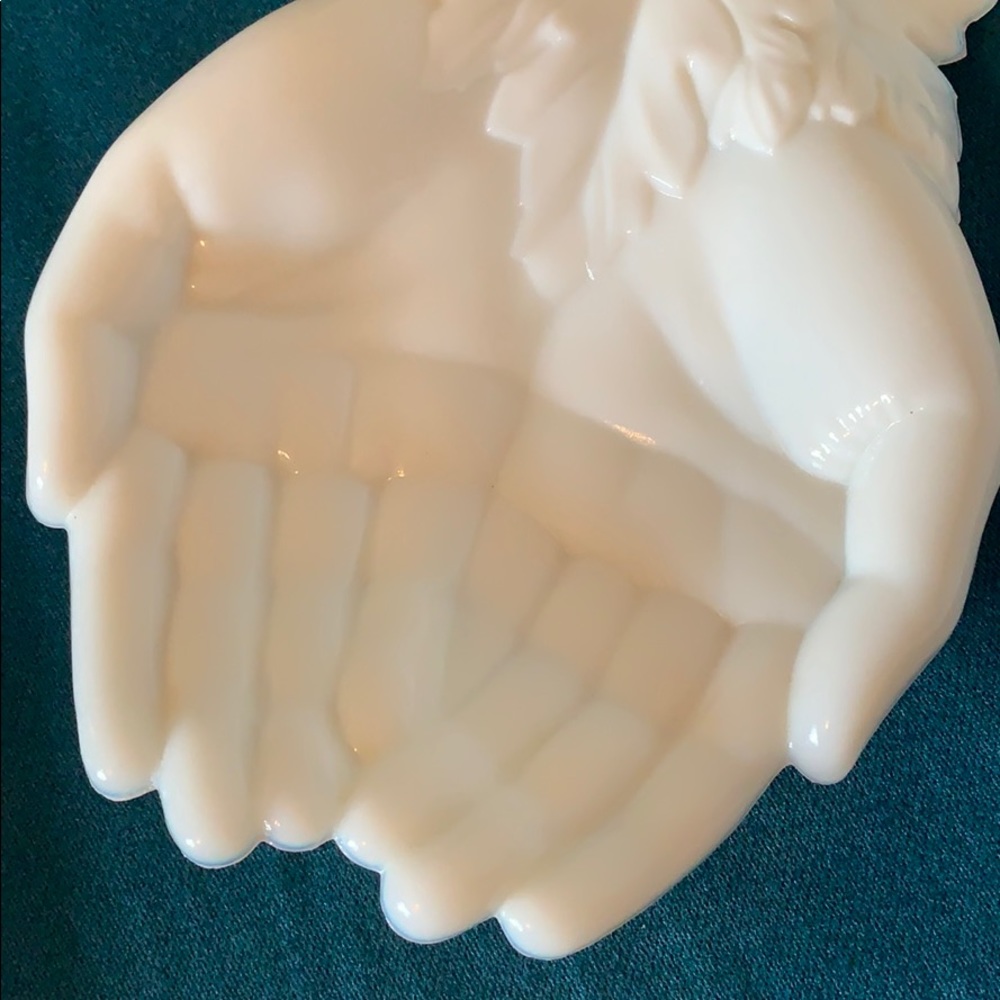 Vintage Westmoreland Open Hands & Grapes Dish - Picture 7 of 7